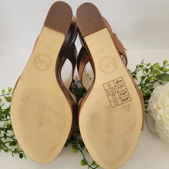 .SOLD. Michae,Michael kors wedge platform sandals women's size 7 - Picture 8 of 12